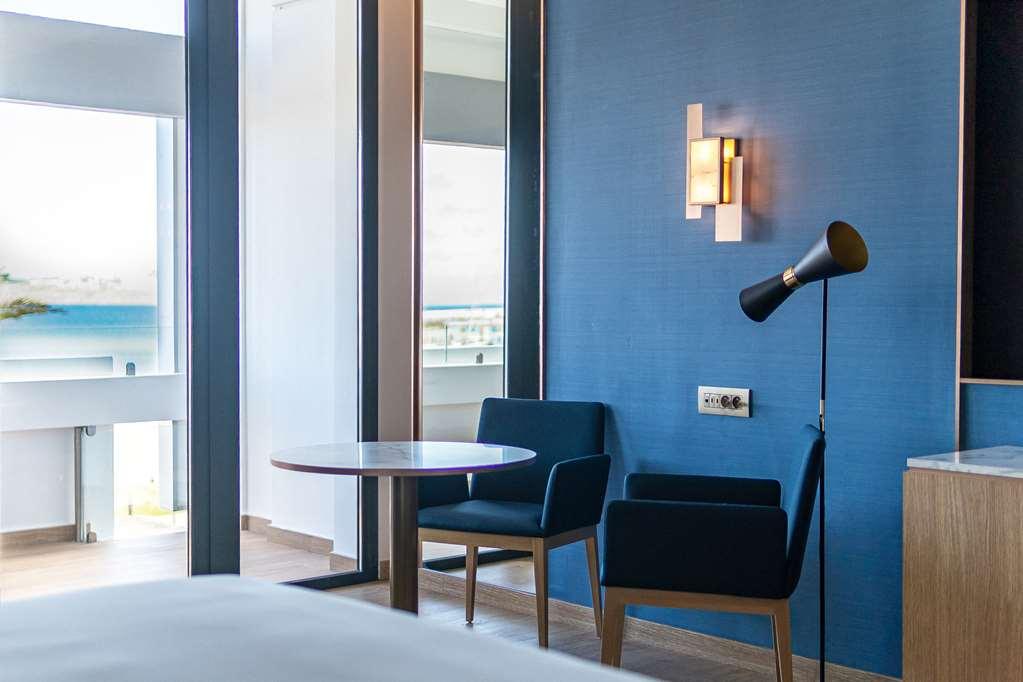 فندق Barcelo Tanger الغرفة الصورة A room at the hotel